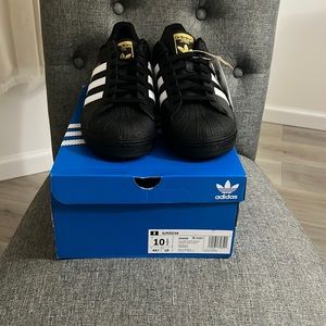 Men’s Brand New Adidas Sneakers